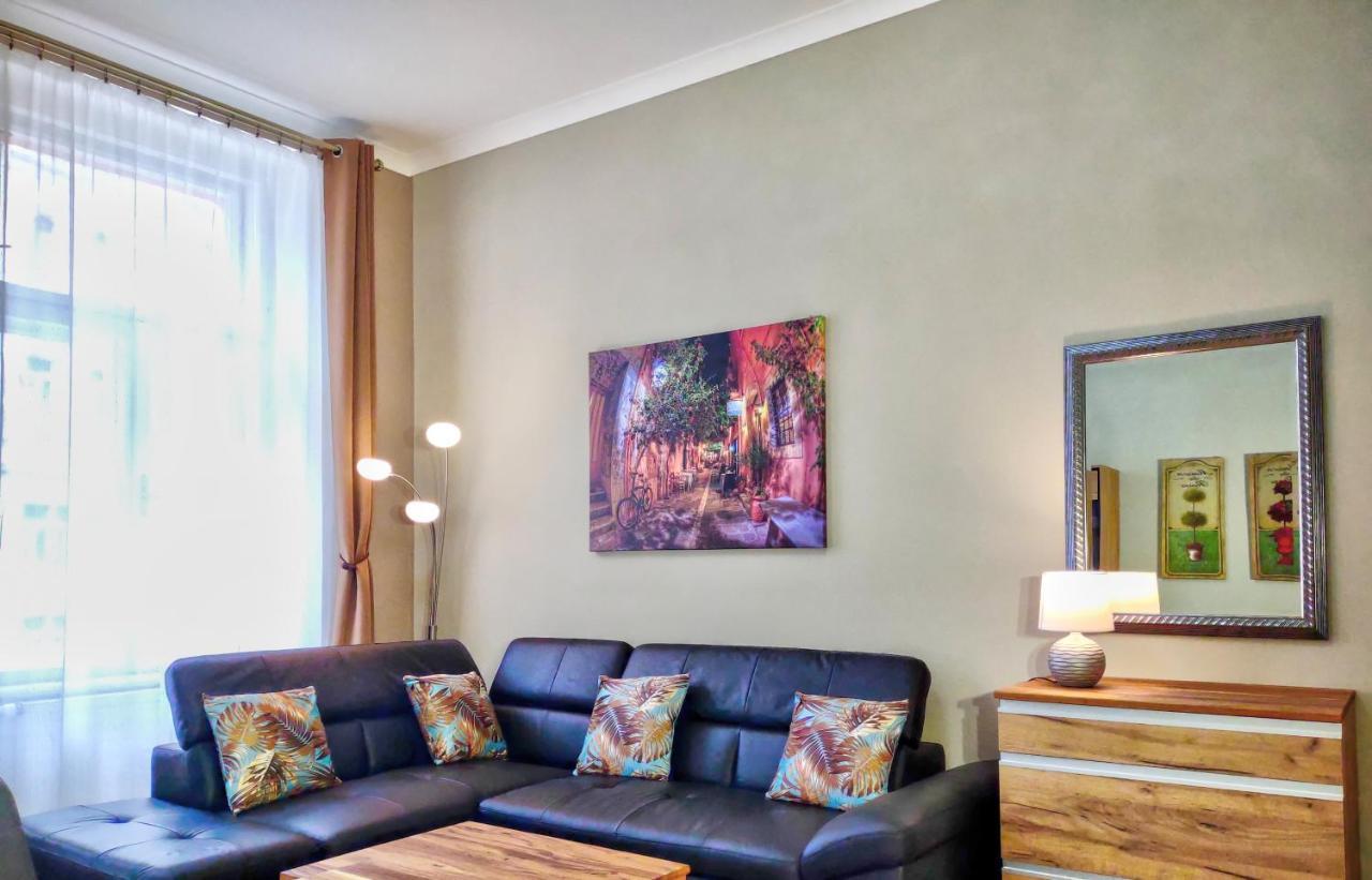 Karlsbad Family Apartment Kültér fotó